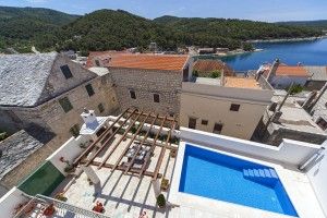 objects/3236/149182_Villa in Povlja, Brac (16).jpg